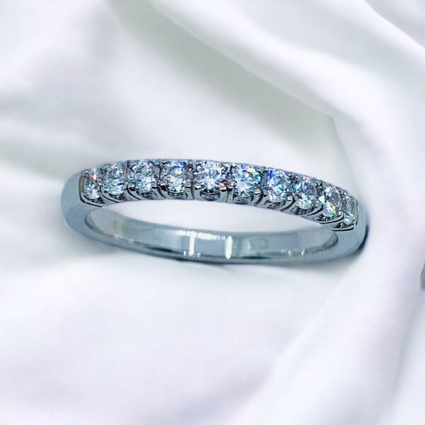 Arany Karikagyűrűk 14 karátos Fehér arany köves karikagyűrű (Nr.15K) webshop