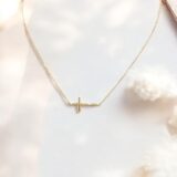 Arany Láncok 14 karátos Sárga arany lánc fektetett kereszttel (Nr.33) webshop