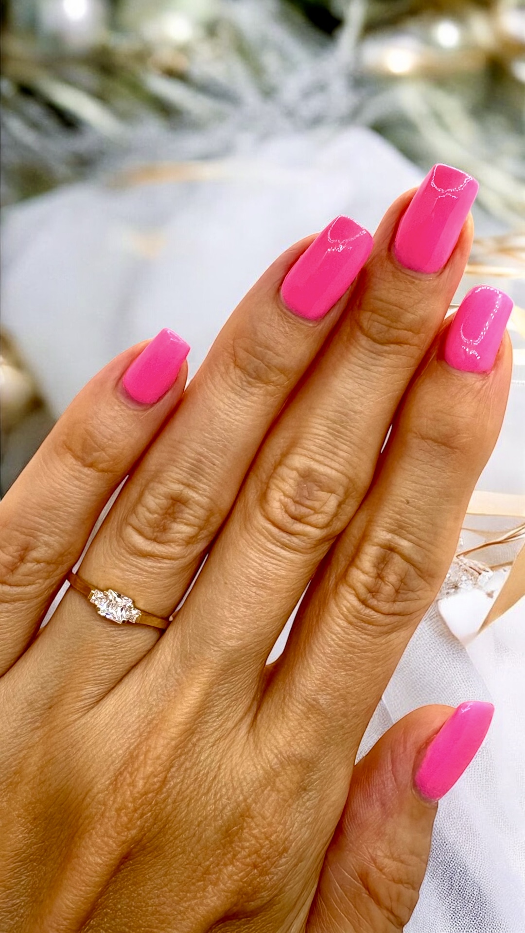 Arany Gyűrűk 14 karátos Gyűrű sárga arany négyzetes 3 köves elegáns fazon (Nr.54) webshop Gyűrű sárga arany négyzetes 3 köves elegáns fazon (Nr.54)