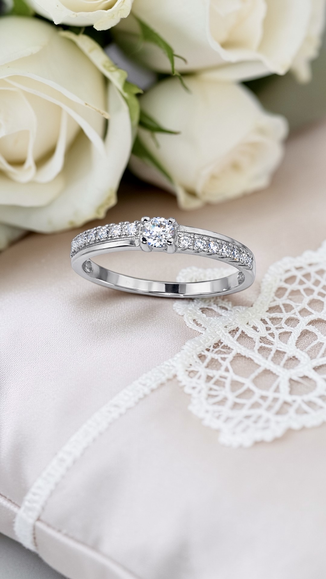 Arany Gyűrűk 14 karátos Gyűrű több köves (Nr.66) webshop Gyűrű több köves (Nr.66)