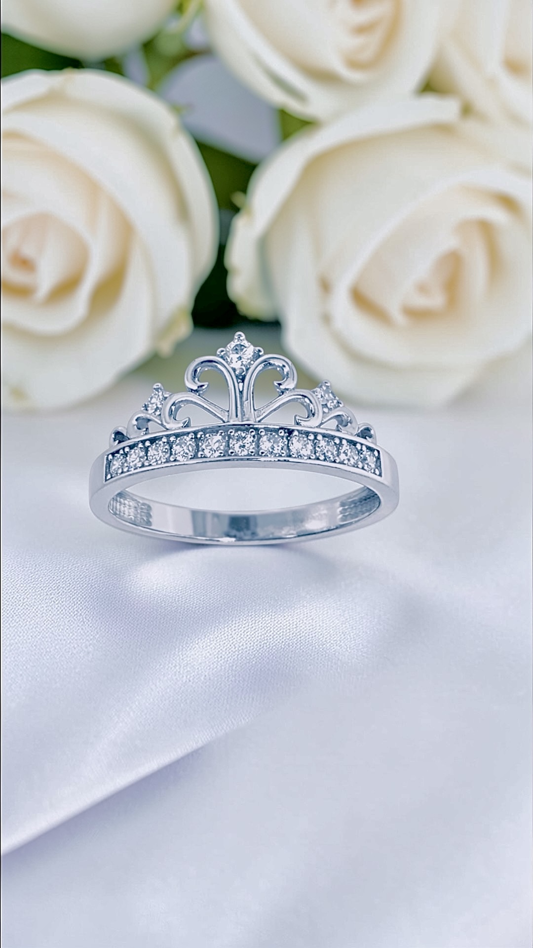 Arany Gyűrűk 14 karátos Gyűrű “Hercegnős“ fehér arany (Nr.52) webshop Gyűrű “Hercegnős“ fehér arany (Nr.52)