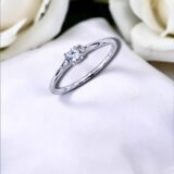 Arany Gyűrűk 14 karátos Gyűrű fehér arany 3 köves (Nr.42) webshop