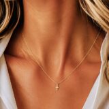 Arany Medálok 14 karátos Medál , mini kereszt (Nr.23) webshop
