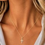 Arany Medálok 14 karátos Medál , mini sárga arany köves kereszt (Nr.10) webshop